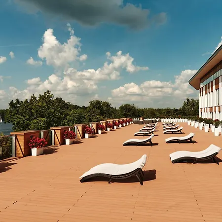 GrandHotel Tiffi Iława Exterior foto